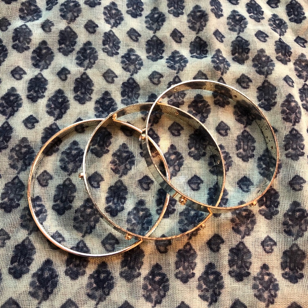 Silver bangles - Picture 2 of 3